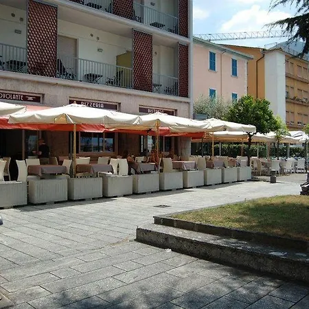 Ambra - The Only Lakeside In Szálloda Iseo