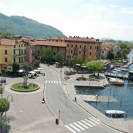 Ambra - The Only Lakeside In 3*