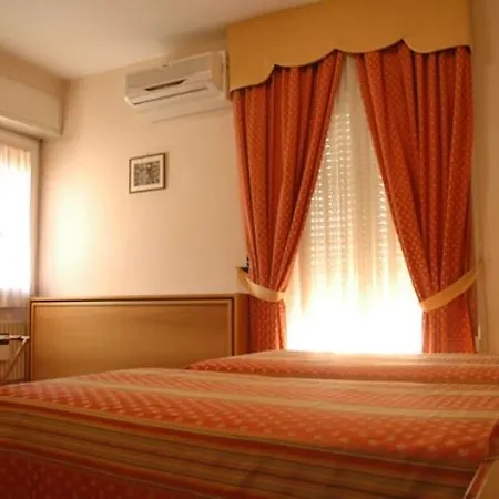 Ambra - The Only Lakeside In Szálloda Iseo