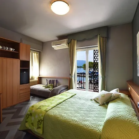 Szálloda Ambra - The Only Lakeside In Iseo