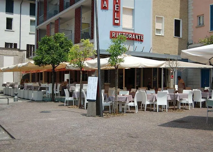 Ambra - The Only Lakeside In Hotel