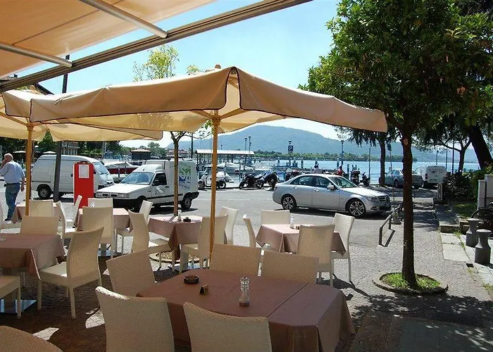 Hotel Ambra - The Only Lakeside In 3*