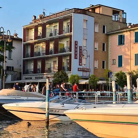 Ambra - The Only Lakeside In Hotel